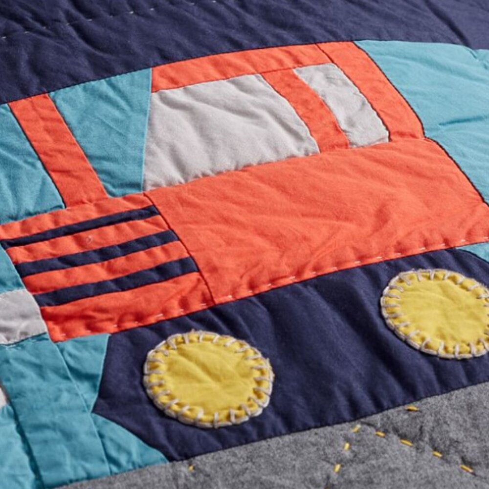 POTTERY BARN KIDS Jax Construction Toddler Quilt